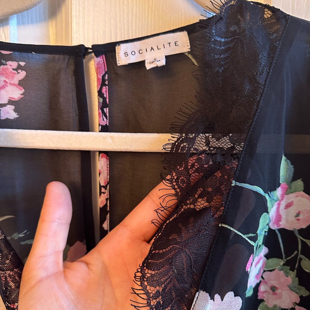 Blouse, size small